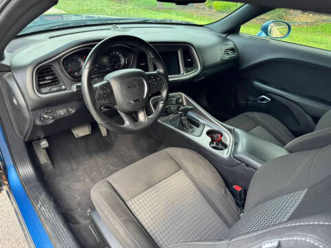 2020 Dodge Challenger SXT