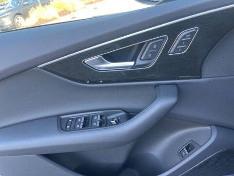 2026 Audi Q7 quattro Premium 55 TFSI