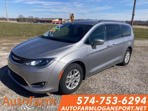 2020 Chrysler Pacifica for sale at AutoFarm New Castle in New Castle IN
