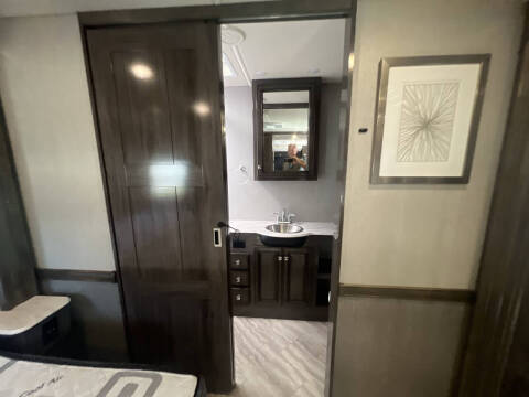 2020 Holiday Rambler Invicta