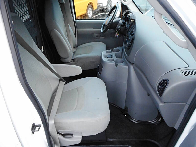 2008 Ford E-Series E-150