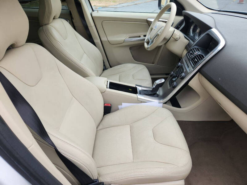 2013 Volvo XC60 3.2 Premier