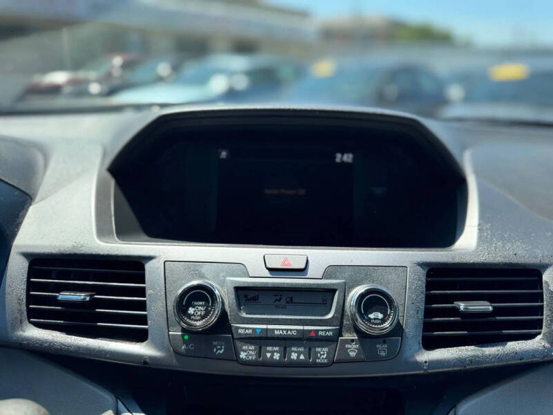 2015 Honda Odyssey LX