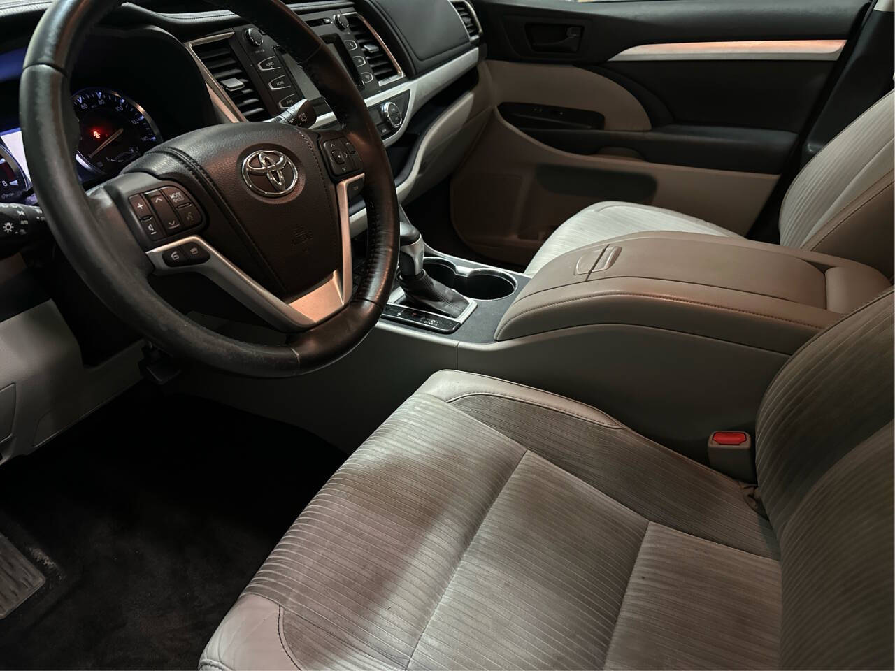 2014 Toyota Highlander for sale at Paley Auto Group in Columbus, OH