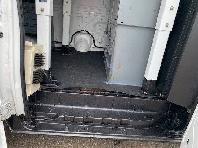 2005 Ford E-Series E-350 SD