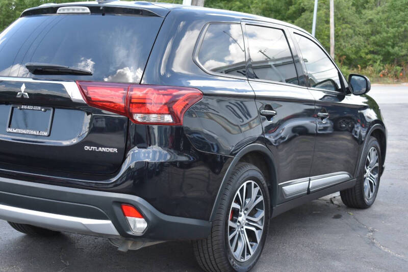 2018 Mitsubishi Outlander ES