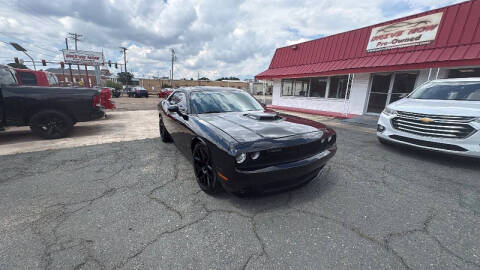 2015 Dodge Challenger R/T Plus Shaker