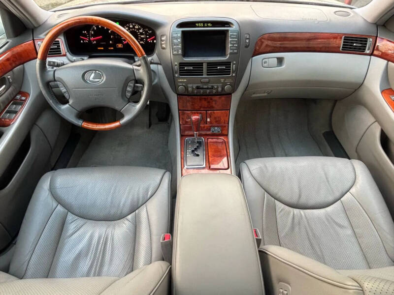 2003 Lexus LS 430