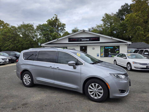 2019 Chrysler Pacifica Touring L