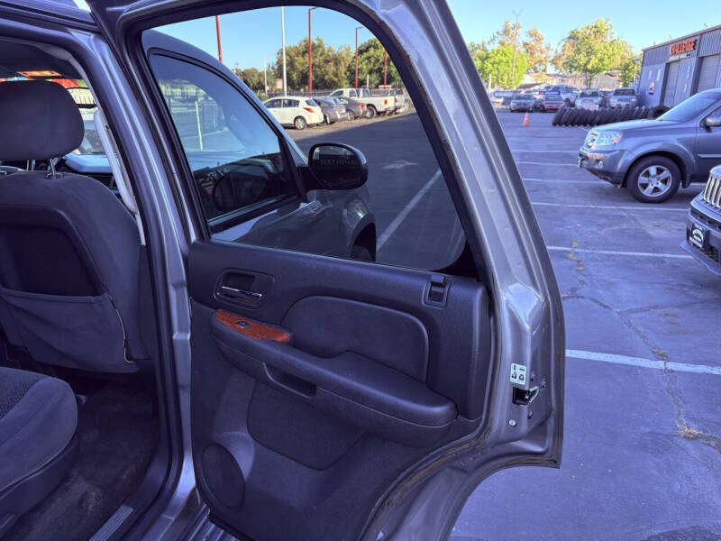 2008 GMC Yukon SLE
