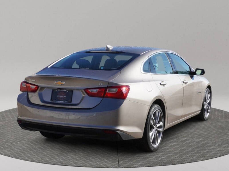 2025 Chevrolet Malibu LT