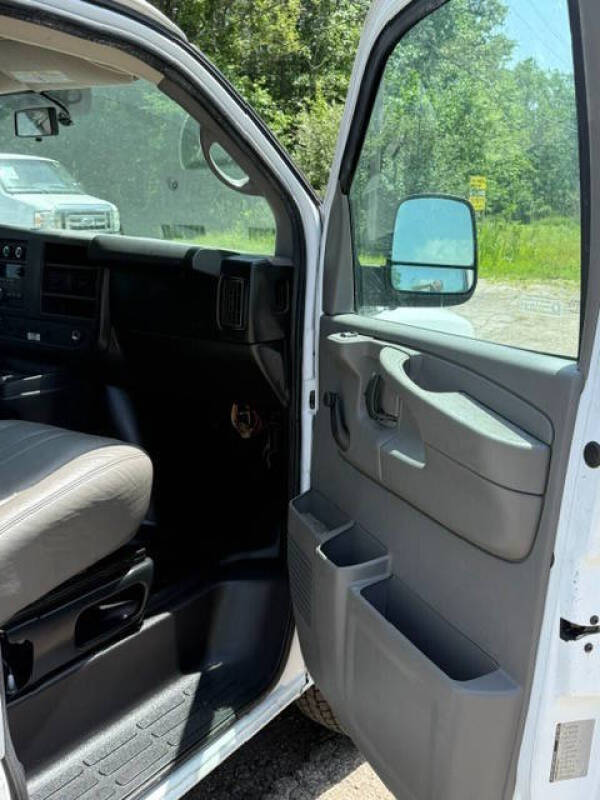 2013 Chevrolet Express 2500