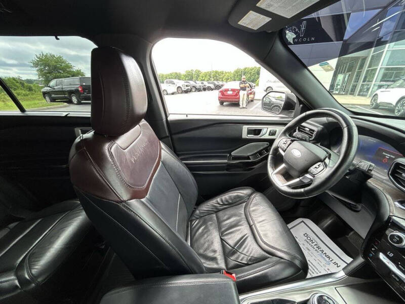 2021 Ford Explorer Platinum