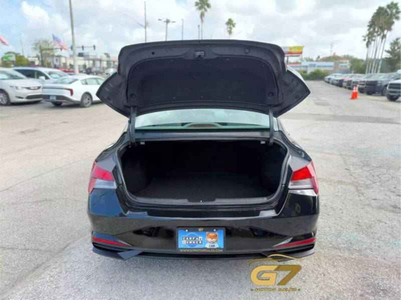 2022 Hyundai Elantra