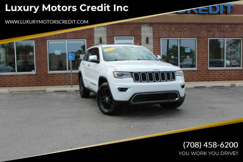 2017 Jeep Grand Cherokee for sale at Luxury Motors Credit Inc in Bridgeview IL