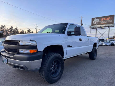 2002 Chevrolet Silverado 2500HD for sale at ALPINE MOTORS in Milwaukie OR