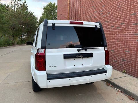 2008 Jeep Commander Sport