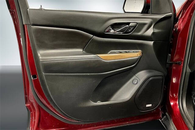 2017 GMC Acadia SLE-2