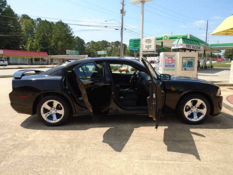 2013 Dodge Charger SE
