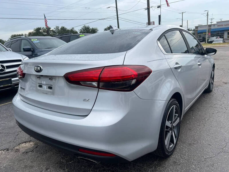 2017 Kia Forte EX