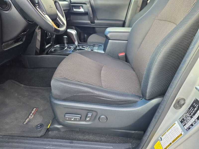 2024 Toyota 4Runner TRD Off-Road