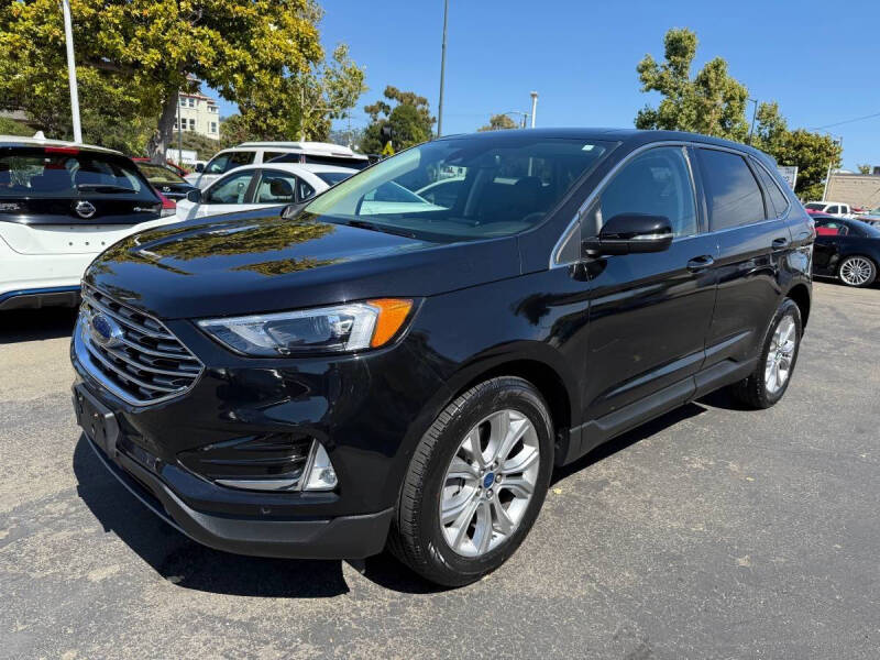 2022 Ford Edge Titanium