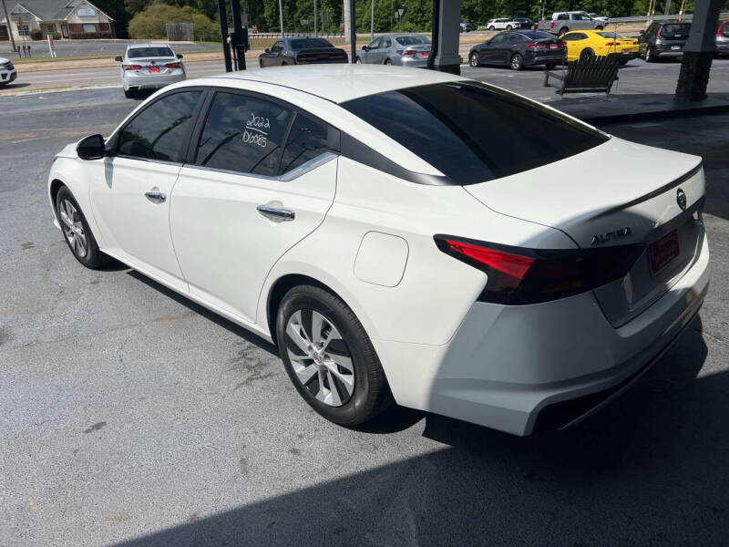 2022 Nissan Altima 2.5 S