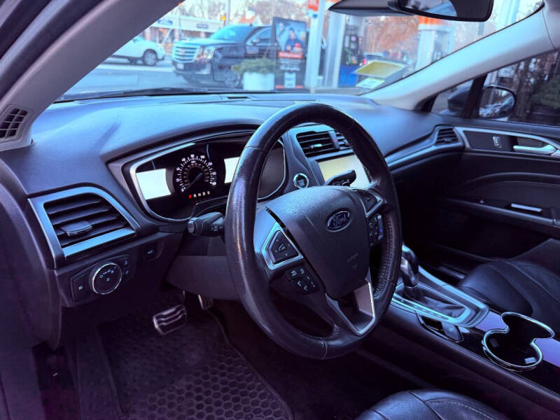 2016 Ford Fusion Titanium