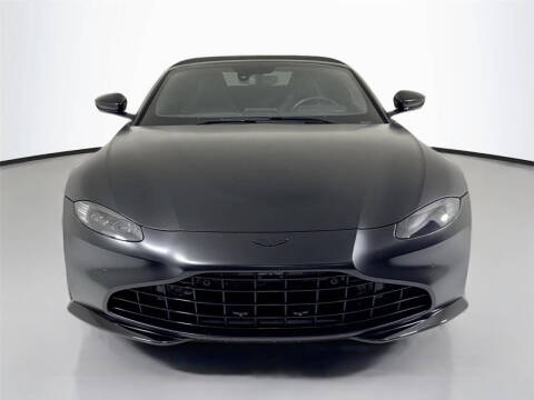 2022 Aston Martin Vantage