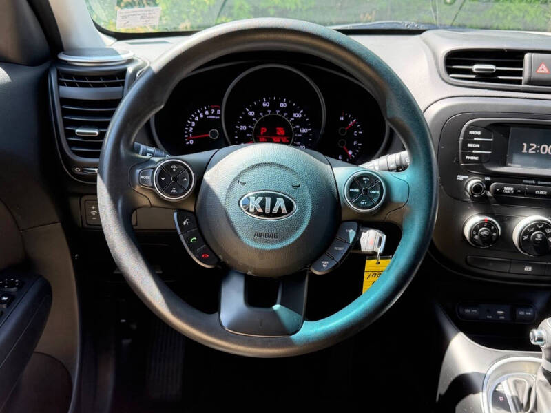 2016 Kia Soul +