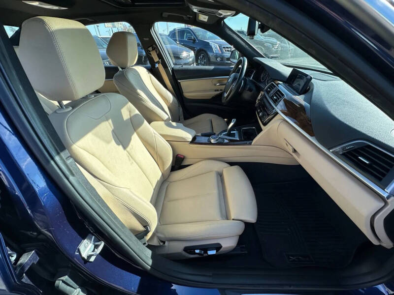 2017 BMW 3 Series 330e iPerformance