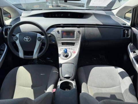 2013 Toyota Prius Two