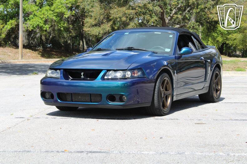 2004 Ford Mustang SVT Cobra