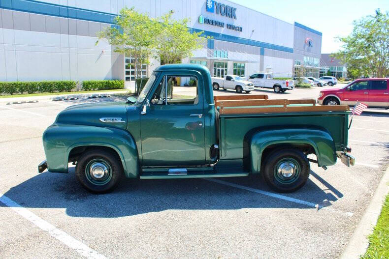 1953 Ford F-100