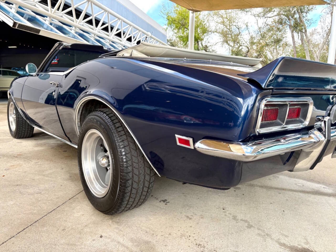 1968 Chevrolet Camaro 30