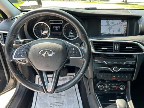 2018 Infiniti QX30 Luxury