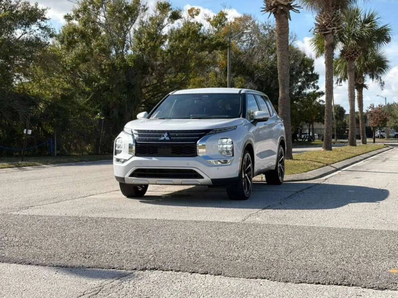 2024 Mitsubishi Outlander