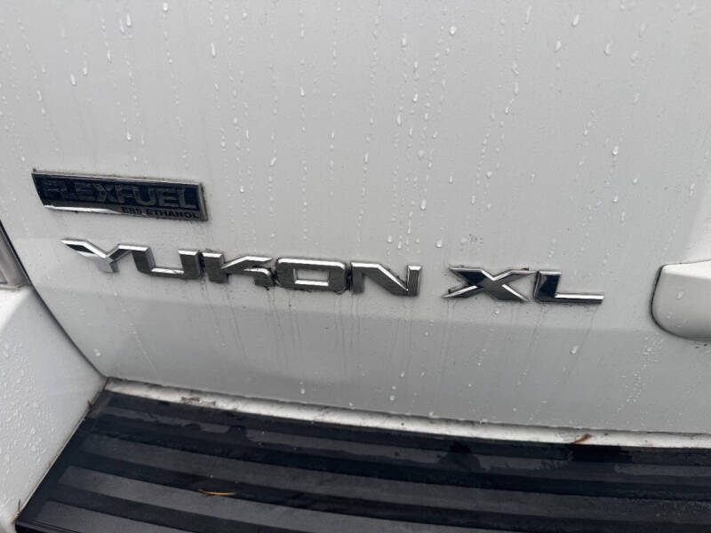 2009 GMC Yukon XL Denali