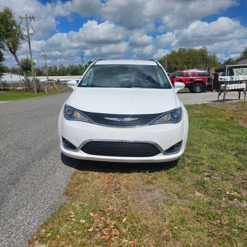 2018 Chrysler Pacifica Touring L