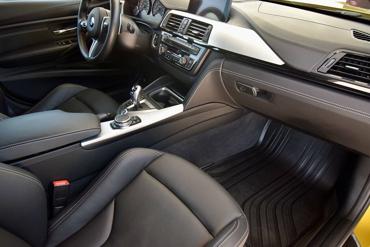 2015 BMW M3 42
