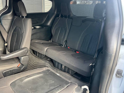 2020 Chrysler Pacifica Touring