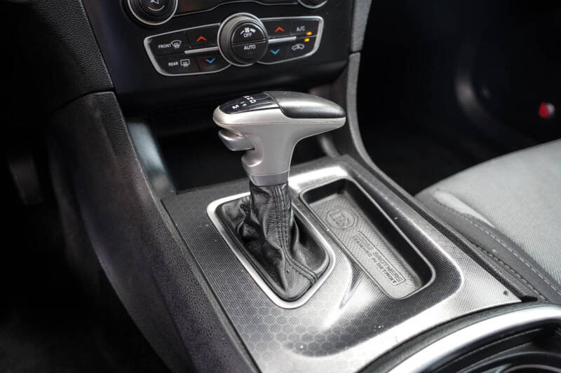 2016 Dodge Charger SXT