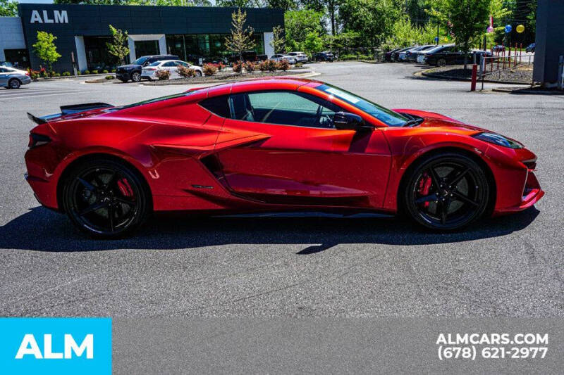 2025 Chevrolet Corvette E-Ray