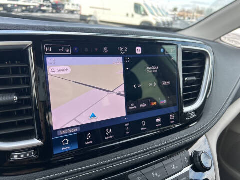 2024 Chrysler Pacifica Limited