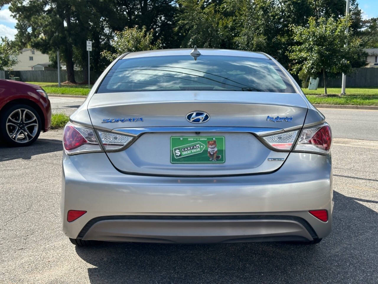 2013 Hyundai SONATA Hybrid for sale at CarMood in Virginia Beach, VA