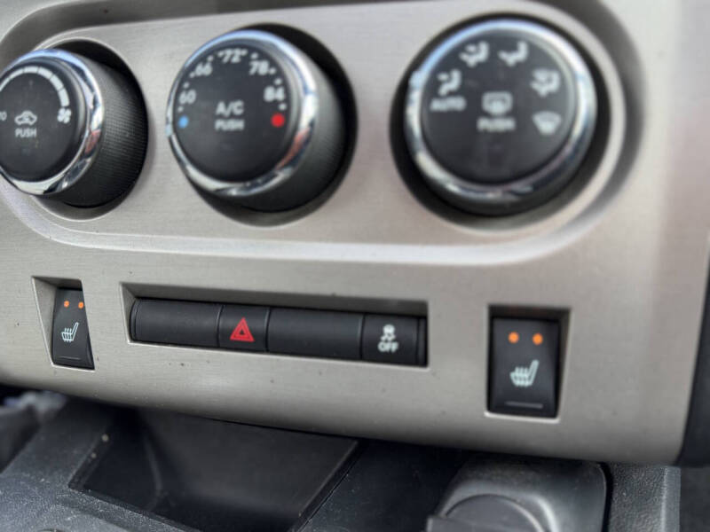 2011 Dodge Challenger SRT8 392