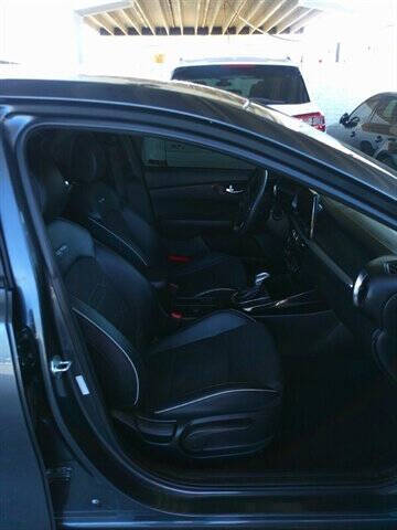 2022 Kia Forte GT Line