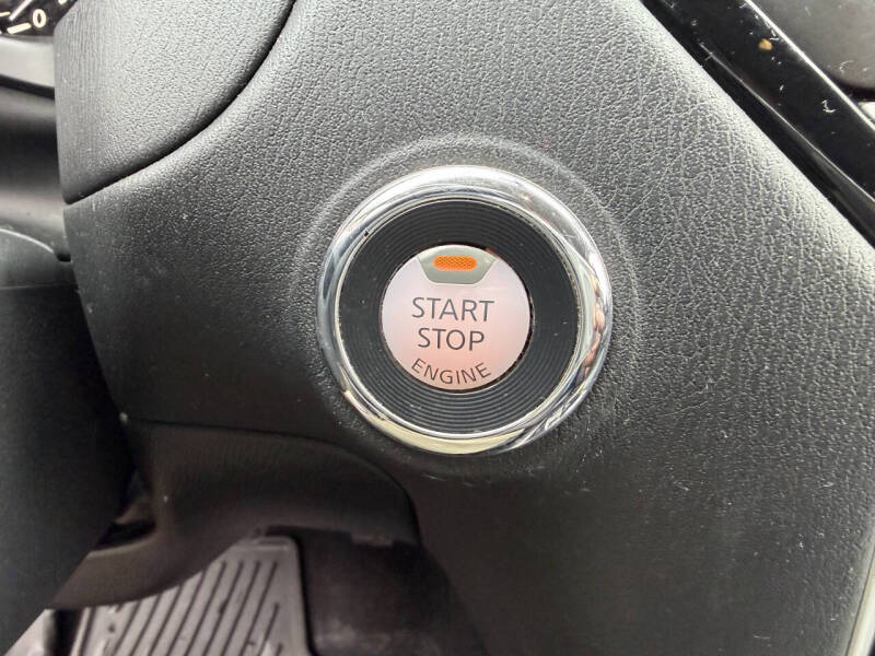 2018 Nissan Pathfinder S