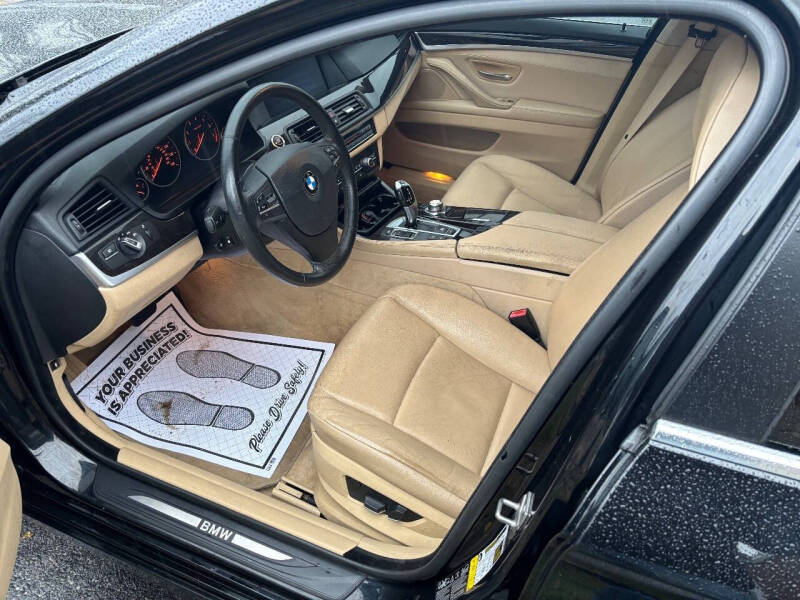 2012 BMW 5 Series 528i xDrive