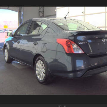 2017 Nissan Versa 1.6 S